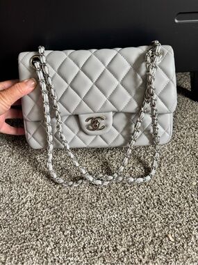 CC Chanel gray bag